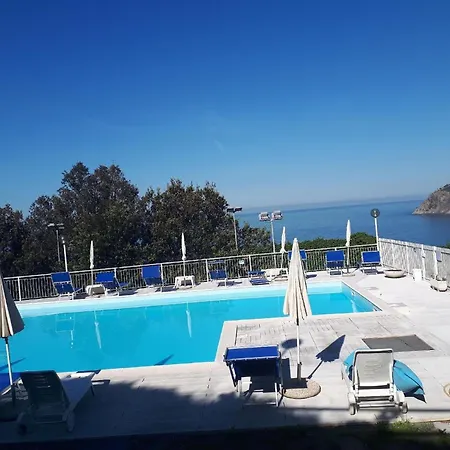 Appartement Ferienwohnung Fuer 2 Personen 2 Kinder Ca 65 Qm In Moneglia, Italienische Riviera Italienische Westkueste